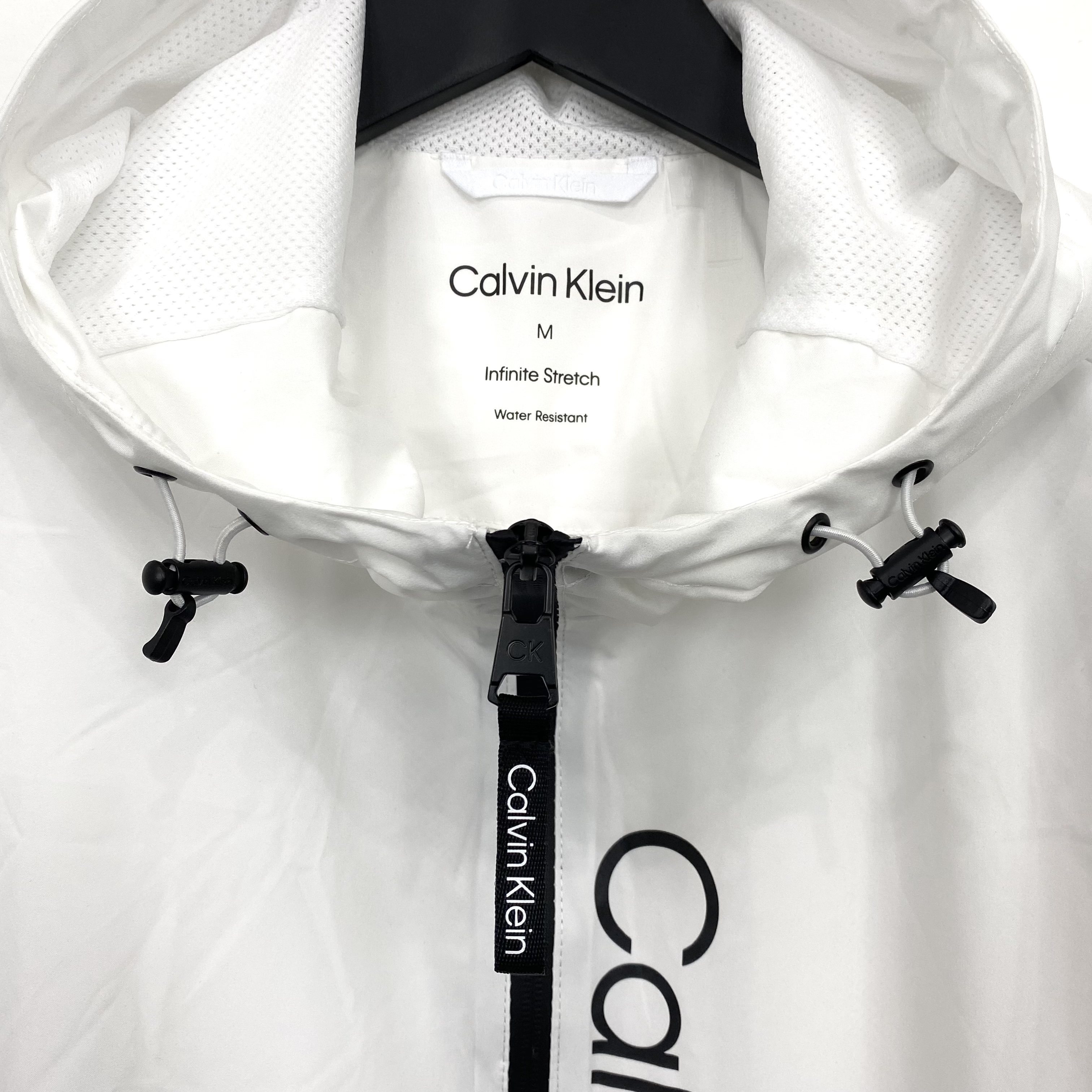 《SALE》30%OFF!【Calvin Klein】カルバンクライン / タテロゴ / ナイロンパーカー / WHITE