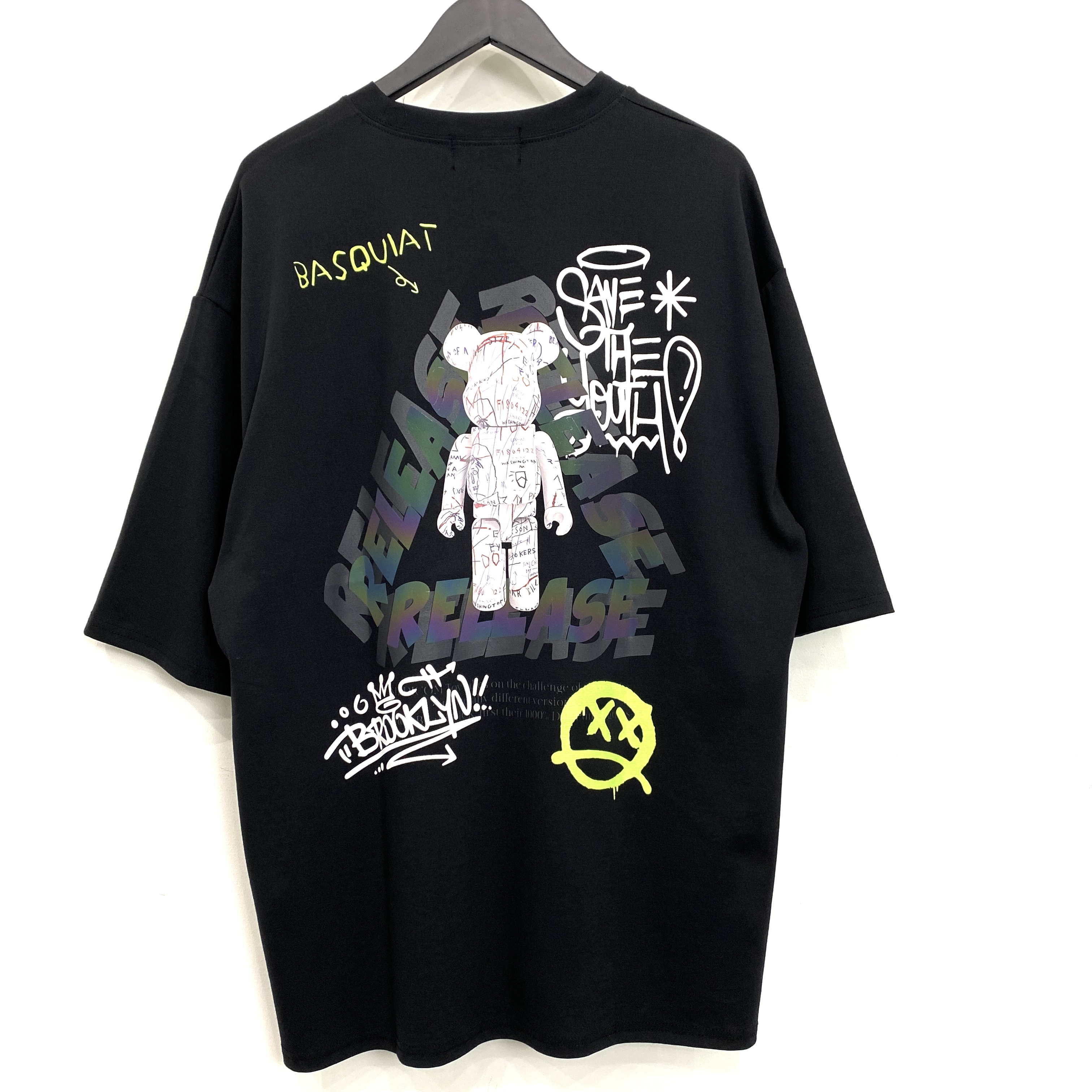 【BARON】韓国ストリート /  オーバーサイズTシャツ / 落書きベアブリック / リフレクター /  ロゴ / ブラック