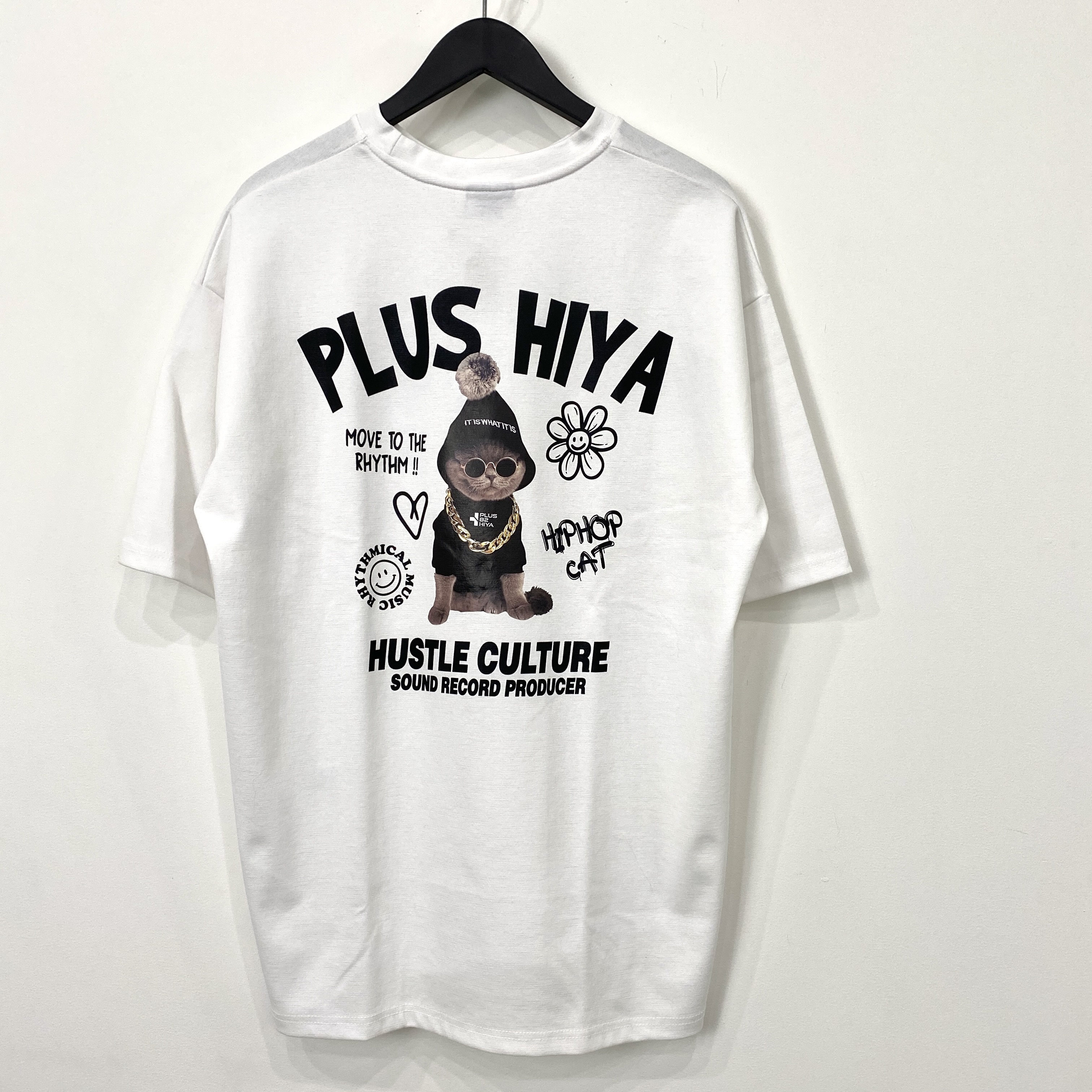 【1 PLUS 82 HIYA】韓国ストリート /  オーバーサイズTシャツ / ネコ / cat / ホワイト